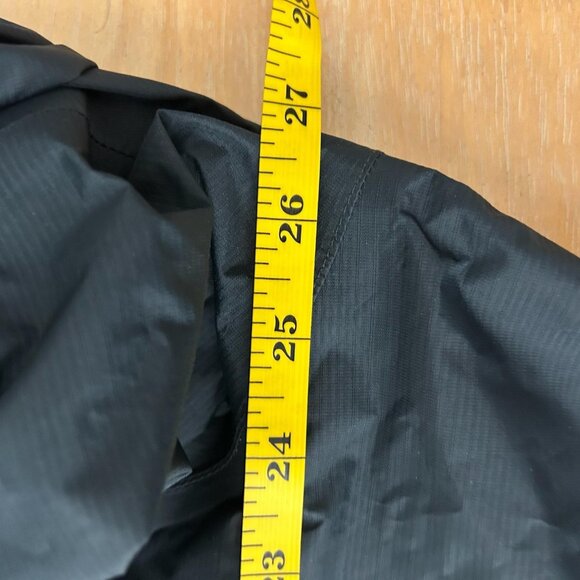 L.L.Bean Gore-Tex Jacket Mens XL Black Hooded Waterproof Rain Shell Windproof - Picture 11 of 12